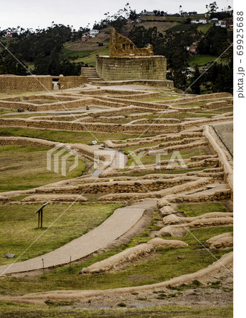 Inca Pirca fields 69925688