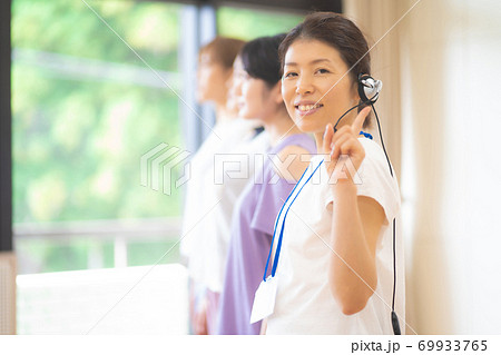 インストラクター インストラクター 69933765