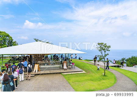 【静岡県】熱海の自然に囲まれたアカオハーブ＆ローズガーデン 69933995