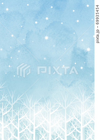 水彩風雪空の喪中・寒中見舞いはがきタテベクター配置調整可 水彩風雪空の喪中・寒中見舞いはがきタテベクター配置調整可 69935454