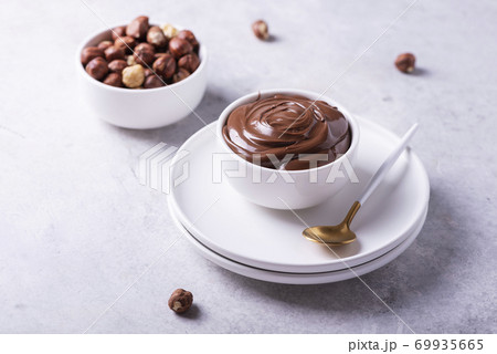 Homemade cream with hazelnuts Homemade cream with hazelnuts 69935665