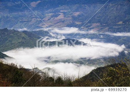 山 風景 雲 69939270