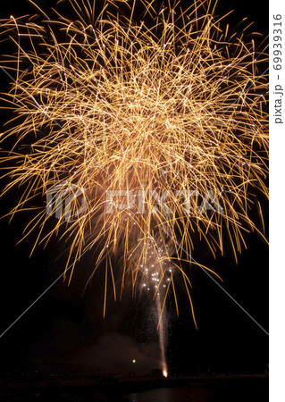 【滋賀県長浜市】長浜・北びわ湖大花火大会 69939316