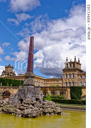 Blenheim Palace in Woodstock - England - UK 69941163