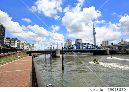 東京 隅田川にかかる駒形橋 東京 隅田川にかかる駒形橋 69953829