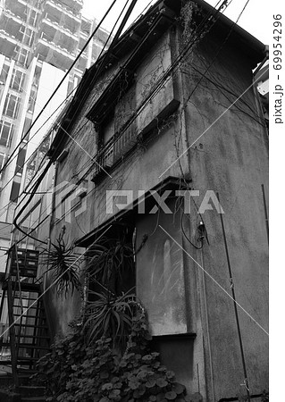 古いアパート 古いアパート 69954296