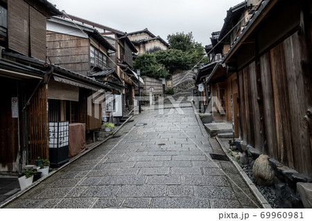 京都東山二寧坂 京都東山二寧坂 69960981
