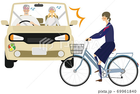 高齢者マークの車と高校生の自転車の事故イラストのイラスト素材