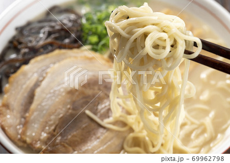 豚骨ラーメン 69962798