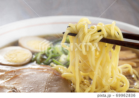 醤油ラーメン 醤油ラーメン 69962836