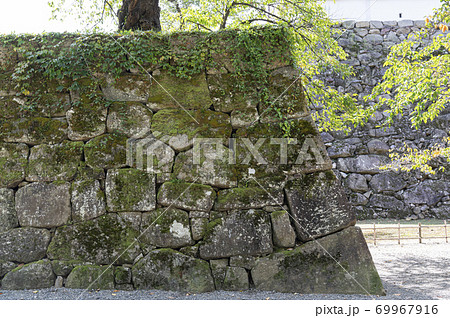 鶴ヶ城（若松城）の石垣 69967916