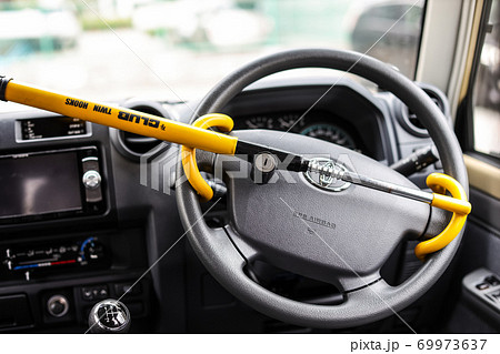 車の盗難 69973637