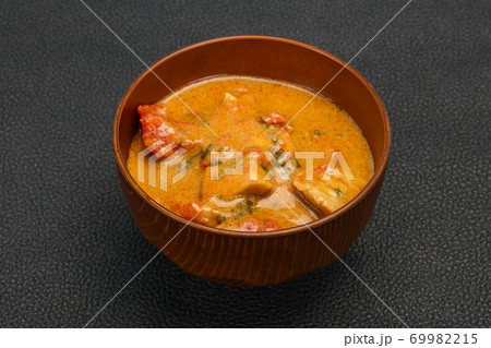 Traditional thai curry chicken soup 69982215
