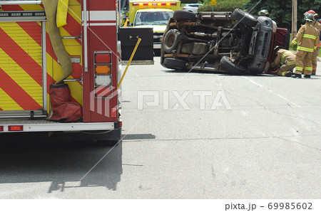 emergency on the road, car accident vehicle damage crash rescue accident emergency on the road, car accident vehicle damage crash rescue accident 69985602