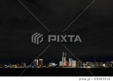 横浜/ みなとみらい21オフィス全館ライトアップ(TOWERS Milight )コピースペース 横浜/ みなとみらい21オフィス全館ライトアップ(TOWERS Milight )コピースペース 69985910