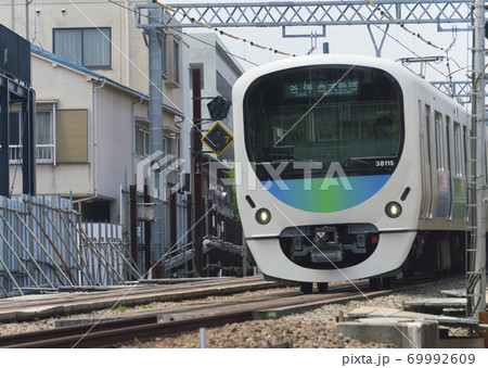 鉄道 西武新宿線 スマイルトレイン 30000系 2020年 鉄道 西武新宿線 スマイルトレイン 30000系 2020年 69992609