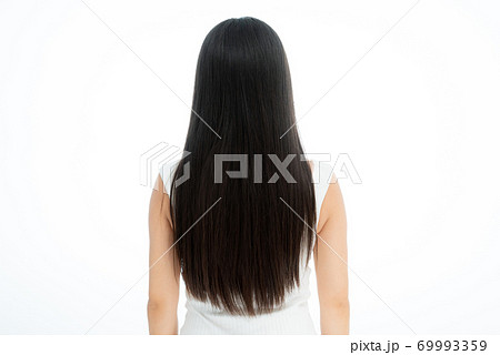 黒く長い髪の日本人女性 ストレートロングヘアの写真素材
