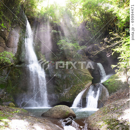 龍昇の滝 69994471
