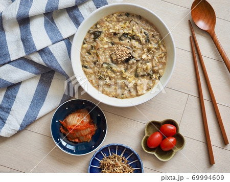 おかず お粥 食べ物 69994609