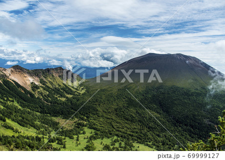 浅間山と外輪山の写真素材