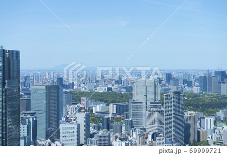 東京風景　春　六本木から望む皇居方面　遠くに筑波山 69999721
