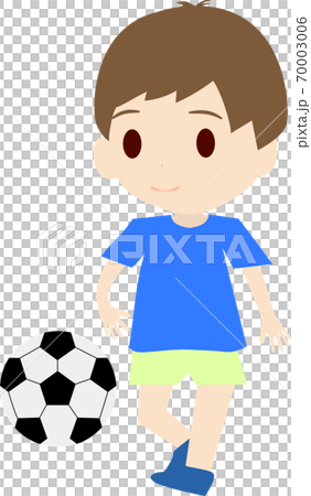 元気にサッカーをする可愛い子供のイラストのイラスト素材