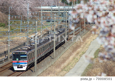 京成電鉄の3400形とさくら 70008501