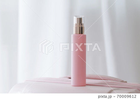 Pink cosmetic bottle beauty product still life 70009612
