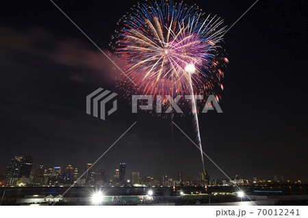 【大阪府】なにわ淀川花火大会 70012241