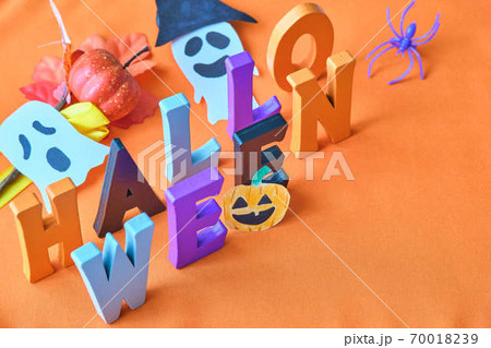 10月ハロウィン 70018239
