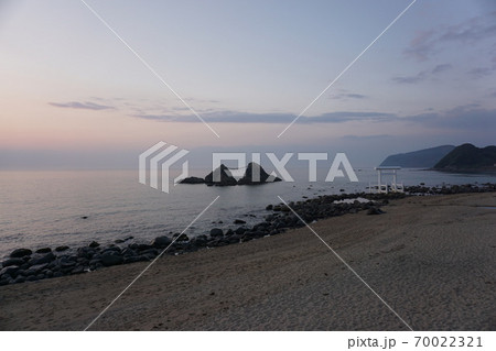 海と鳥居 70022321