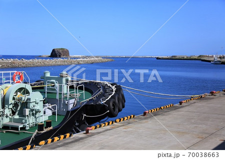 北海道の風景「網走川河口・帽子岩」 北海道の風景「網走川河口・帽子岩」 70038663