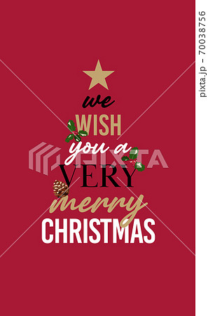 メッセージでクリスマスツリー　赤背景 70038756