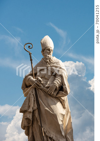 Marble statue of San Zeno - Bishop and Patron of  the Verona city 70041255