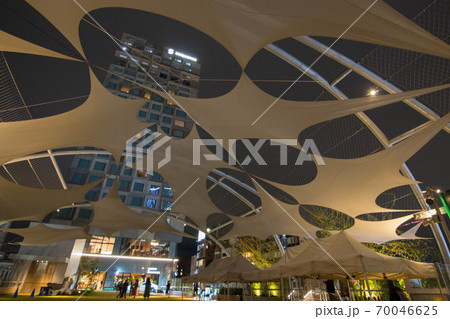 渋谷宮下公園の夜景 70046625