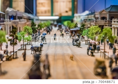 明治時代の銀座の街並み　ミニチュア 70048671