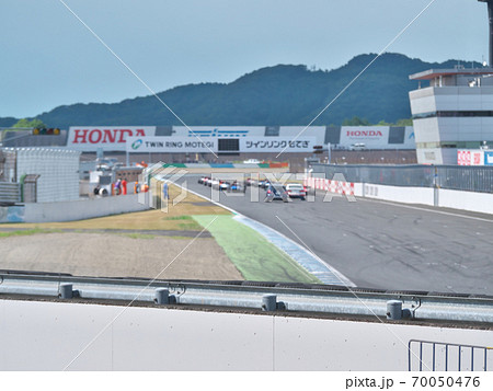 フォーミュラカーレース　スタート 70050476