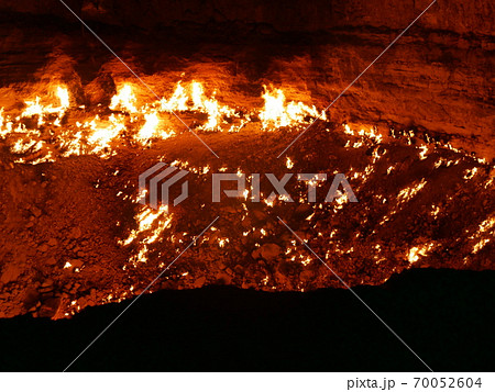 ダルヴァザ 地獄の門 70052604