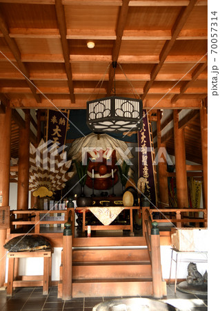 興国寺 天狗堂内の天狗の面 興国寺 天狗堂内の天狗の面 70057314