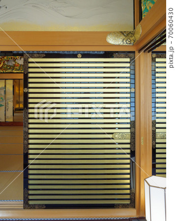 名古屋城本丸御殿上洛殿一之間の入側襖 名古屋城本丸御殿上洛殿一之間の入側襖 70060430