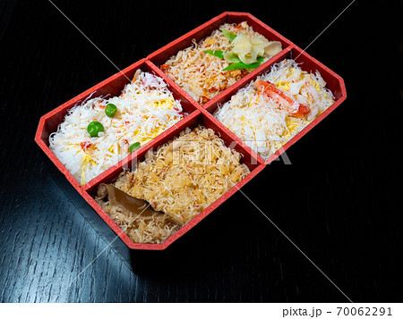 カニ弁当 70062291