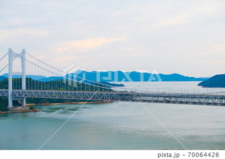 岡山県瀬戸大橋の夕景 岡山県瀬戸大橋の夕景 70064426