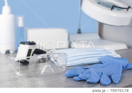 Instruments protect and measurement tool Instruments protect and measurement tool 70070178