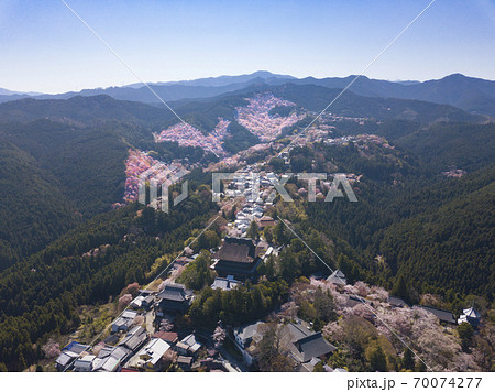 奈良県 吉野山の桜 奈良県 吉野山の桜 70074277