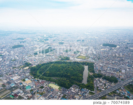 百舌鳥・古市古墳群 応神天皇陵古墳 空撮 百舌鳥・古市古墳群 応神天皇陵古墳 空撮 70074389