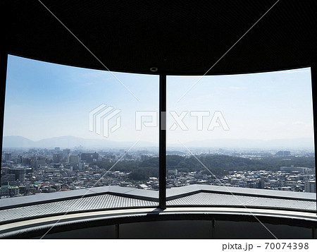 百舌鳥・古市古墳群　仁徳天皇陵古墳（堺市役所展望ロビーより） 70074398