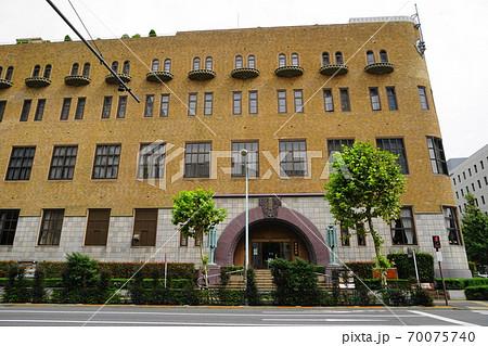 10月　千代田区31学士会館 70075740