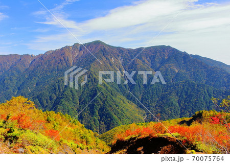 麗しき北アルプス　その2010　：　紅葉の焼岳　その2010   ：　 紅葉と北アルプス　2010 70075764