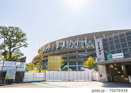 青空と新国立競技場 青空と新国立競技場 70076436