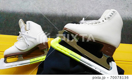 スケート靴 70078136